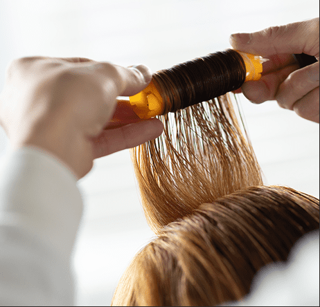 ワインディングの手元アップ